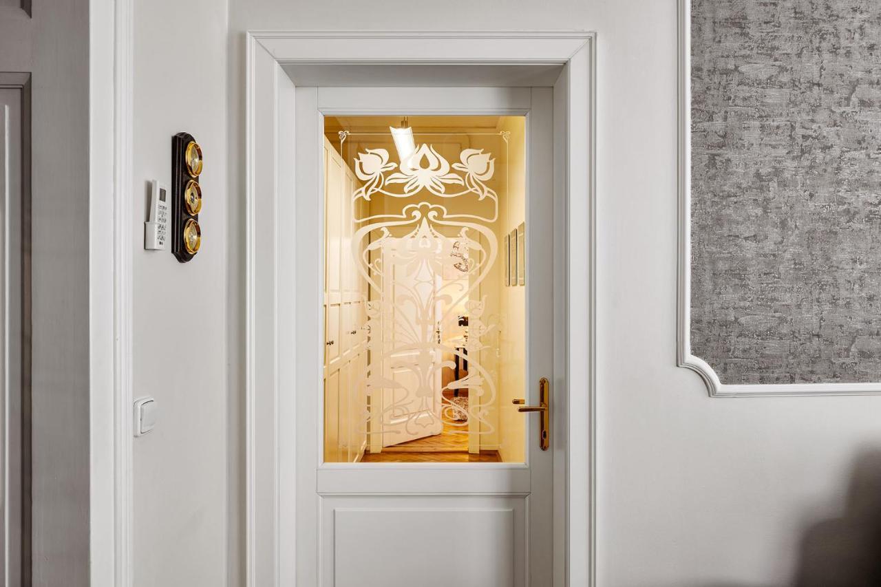 Apartament Pragueone Apartment,a/c,terrace *