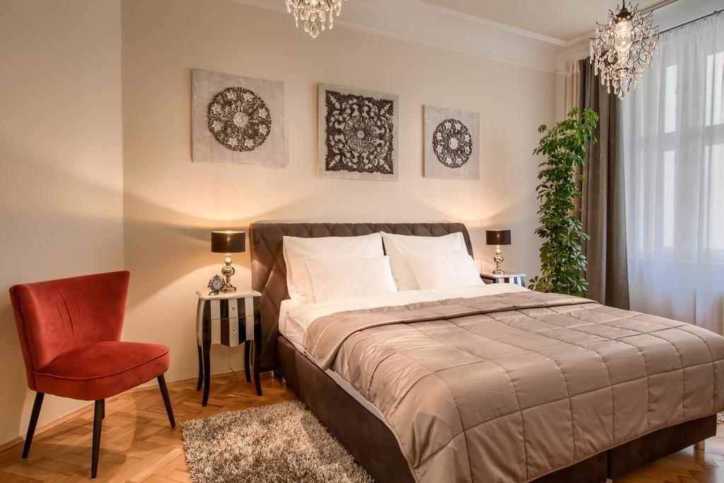 Pragueone Apartment,a/c,terrace Apartament